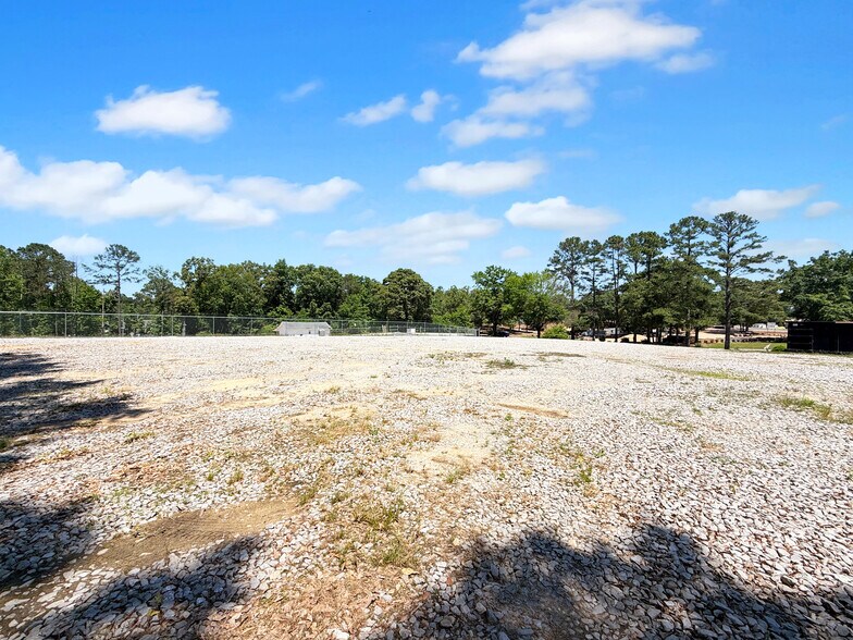 More Photos Of 1155 Union Chapel Rd E, Northport Land For Lease