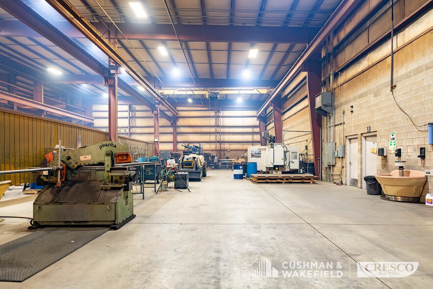 More Photos Of 422 Commerce Dr E, LaGrange Industrial For Sale