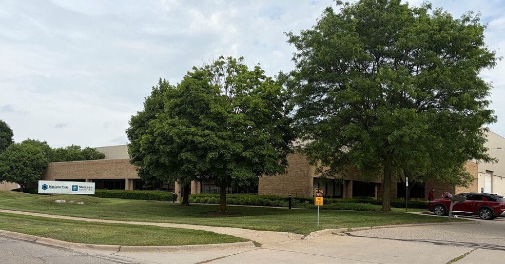 More Photos Of 7689 19 Mile Rd, Sterling Heights Warehouse For Lease