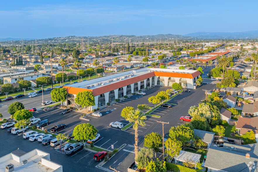 More Photos Of 438 E Katella Ave, Orange Office For Lease