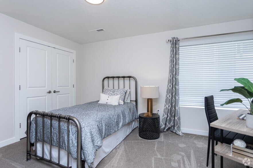 More Photos Of 360 S State St, Orem Apartments For Lease