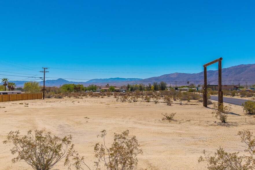 More Photos Of 2476 Stirrup Rd, Borrego Springs General Retail For Sale