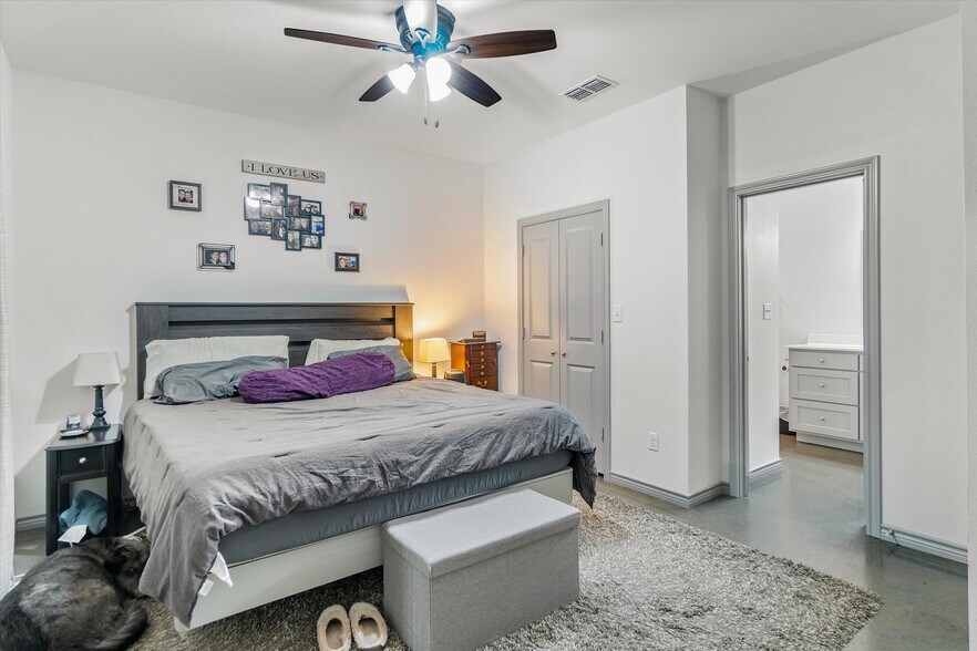 More Photos Of 4074 County Road 152 W, Bullard Apartments For Sale