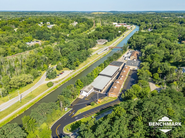 More Photos Of 1000 Turk Hill Rd, Fairport Distribution For Lease