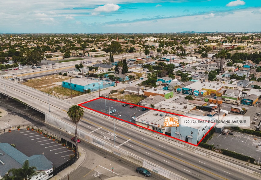 More Photos Of 124 E Rosecrans Ave, Compton Storefront Retail Residential For Sale