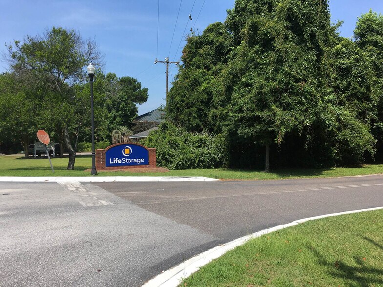 More Photos Of 1514 Mathis Ferry Rd, Mount Pleasant Unknown For Sale