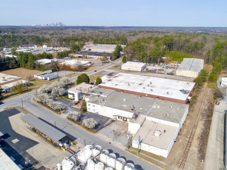 More Photos Of 3450 Browns Mill Rd SE, Atlanta Light Manufacturing For Sale