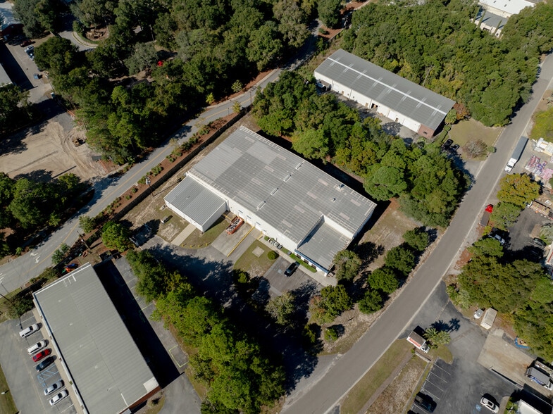 More Photos Of 415 Jessen Ln, Charleston Warehouse For Lease