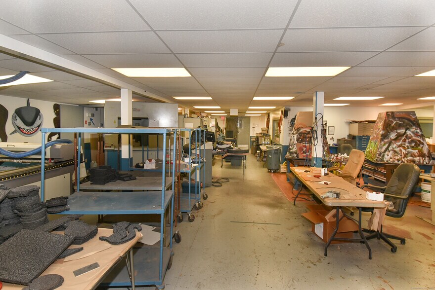 More Photos Of 712 Bread and Milk St, Coventry Manufacturing For Sale