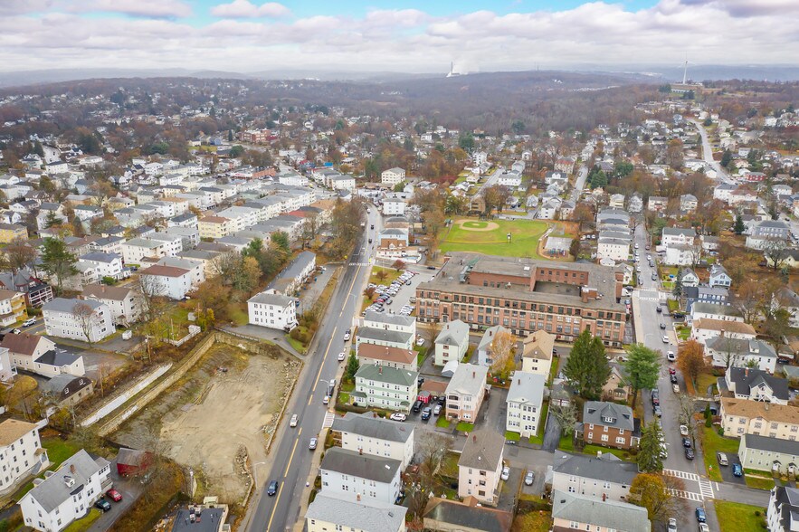 More Photos Of 405-415 Grafton St, Worcester Land For Sale