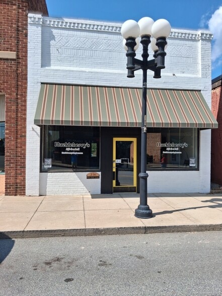 Primary Photo Of 116 W Main St, Union Storefront Retail Office For Sale
