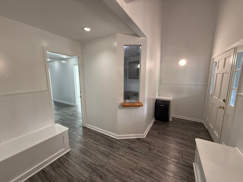 More Photos Of 4300 Claiborne ave, New Orleans Office For Lease