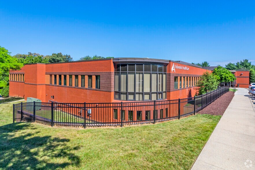 More Photos Of 12210 Plum Orchard Dr, Silver Spring Medical For Lease