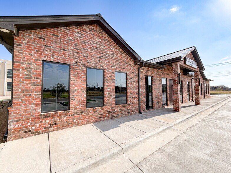 More Photos Of 5400 Frio Dr, Midland General Retail For Sale