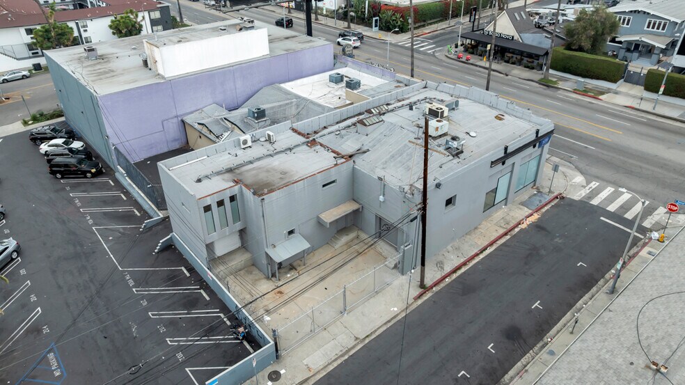 More Photos Of 7176 W Sunset Blvd, Los Angeles Storefront Retail Office For Sale