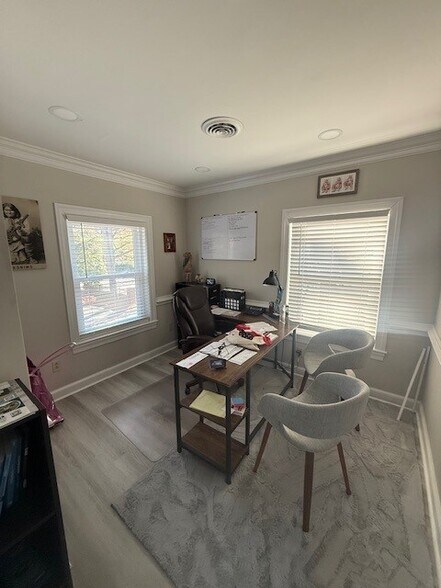 More Photos Of 1100 Eaglewood Dr, Virginia Beach Office For Lease