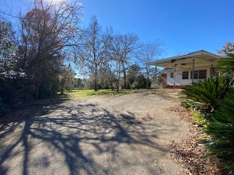 More Photos Of 1735 Mahan Dr, Tallahassee Land For Sale