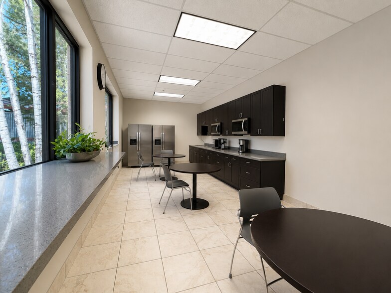 More Photos Of 2000 S Thompson St, Flagstaff Medical For Lease