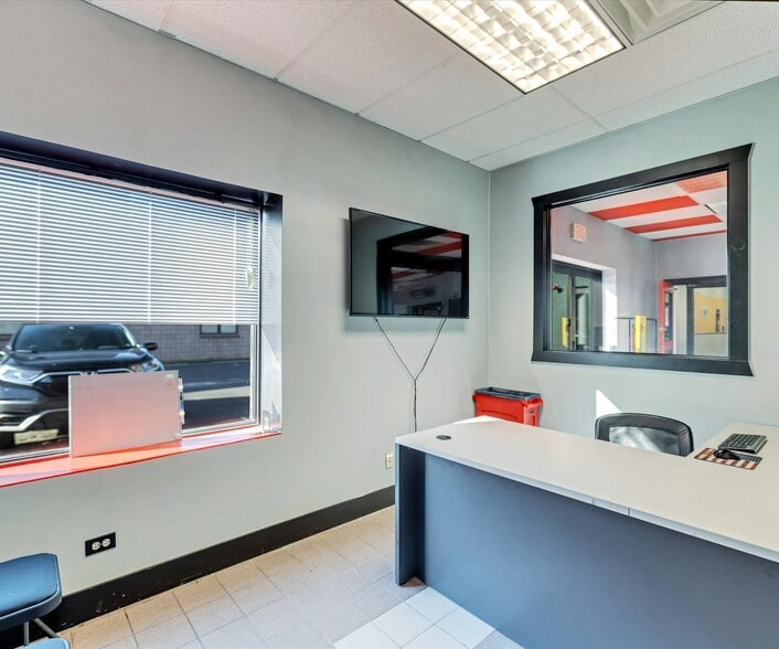 More Photos Of 110 N Courtland St, East Stroudsburg Auto Dealership For Sale