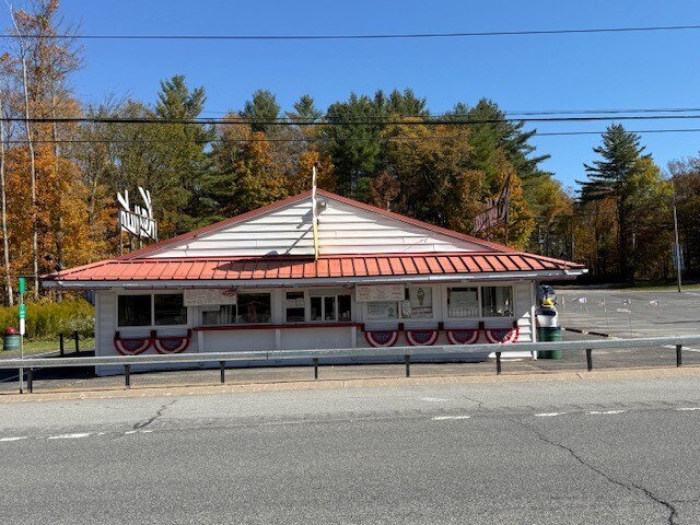 More Photos Of 10101 Dustin Rd, Remsen Restaurant For Sale