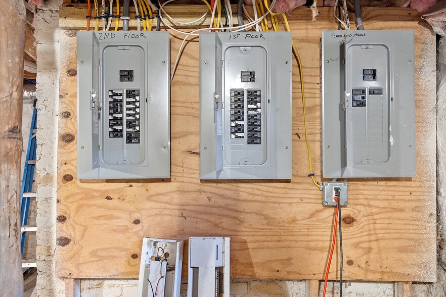 More Photos Of 36-38 Houghton St, Worcester Apartments For Sale