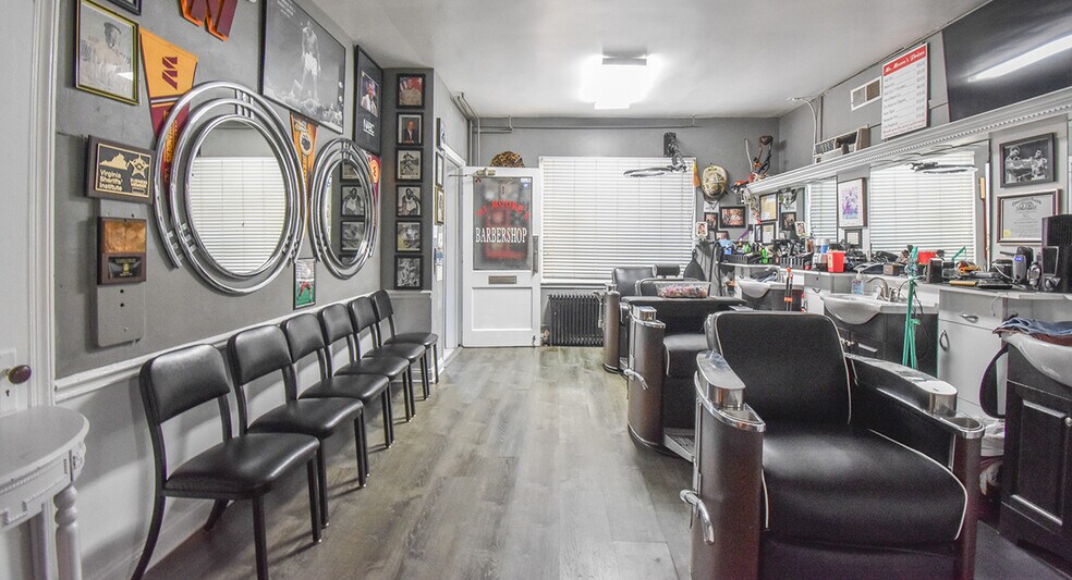 More Photos Of 4807 Langston Blvd, Arlington Storefront For Sale