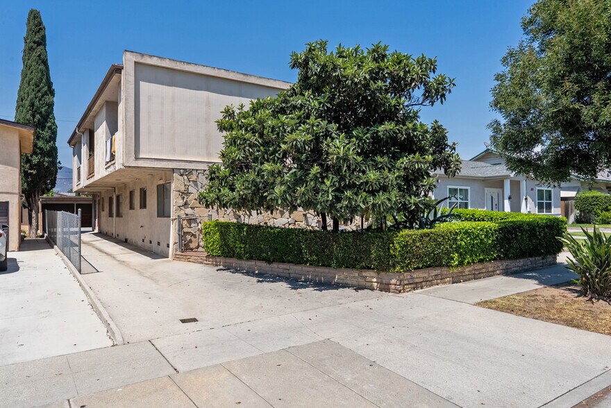 More Photos Of 337 W Acacia Ave, Glendale Apartments For Sale