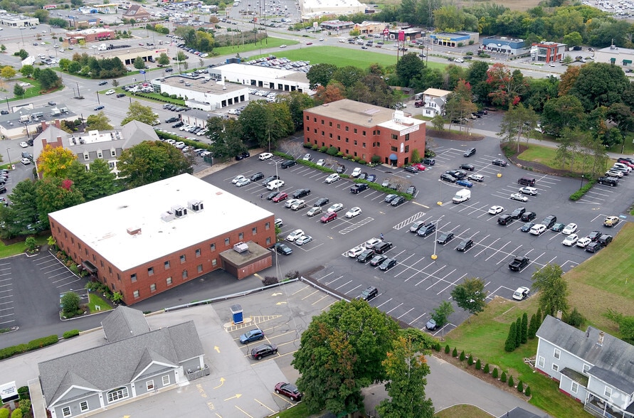 More Photos Of 5 Federal St, Danvers Medical For Sale