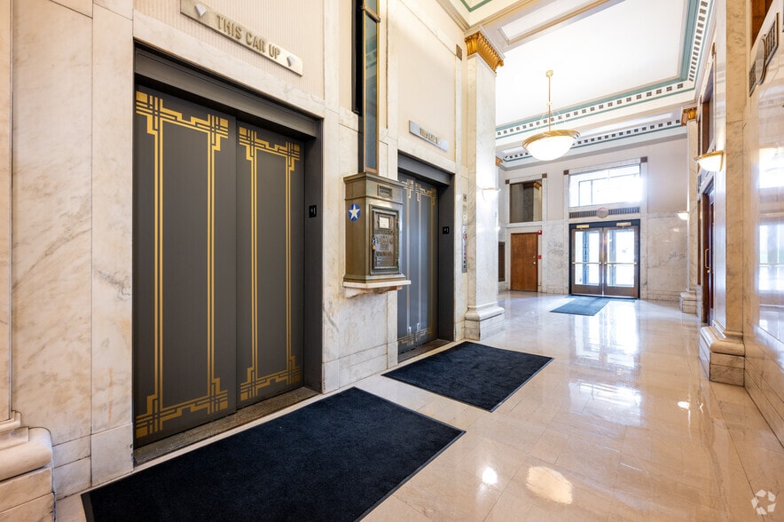 More Photos Of 300 Main St, Lafayette Office For Lease