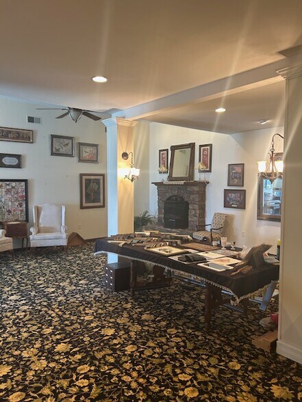 More Photos Of 203 1st St, Martinsburg General Retail For Sale