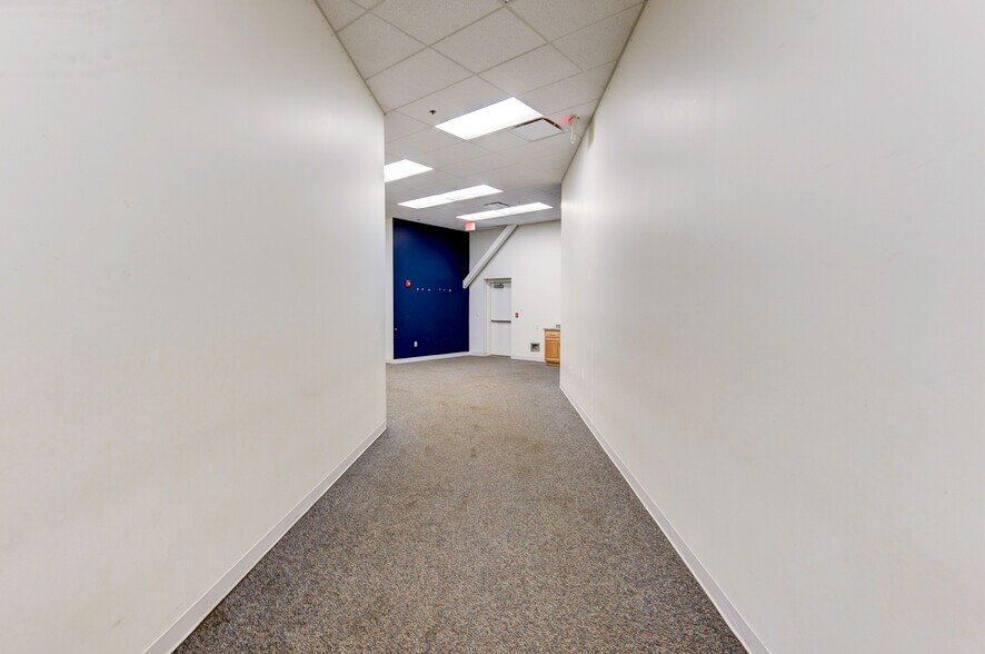 More Photos Of 135th St And Metcalf Ave, Overland Park Unknown For Lease