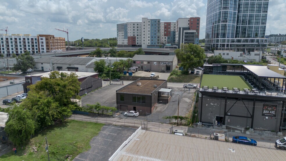 More Photos Of , Nashville Unknown For Sale