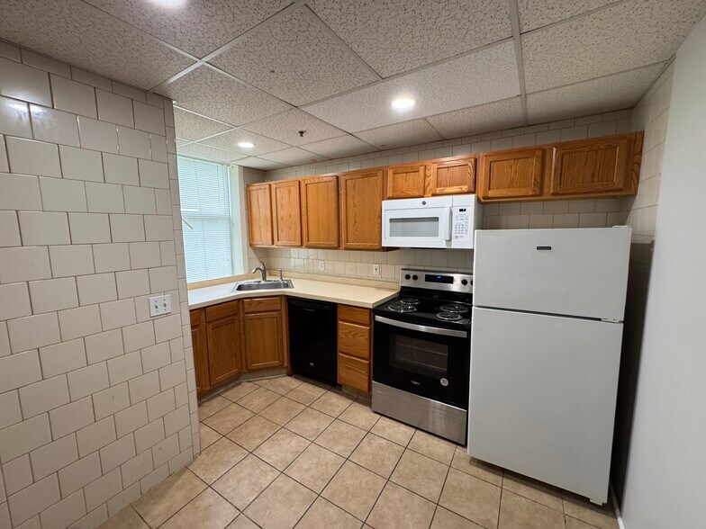 More Photos Of 1300-1302 N French St, Wilmington Apartments For Sale