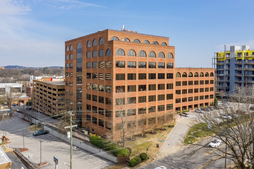 More Photos Of 104 Woodmont Blvd, Nashville Unknown For Lease