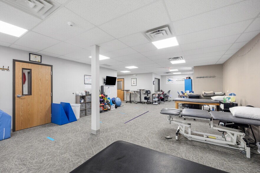 More Photos Of 5320 Education Dr, Cheyenne Office For Sale