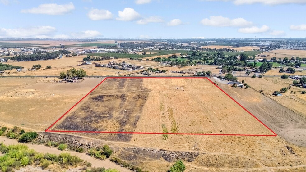 More Photos Of 28139 Highway 145, Madera Land For Sale