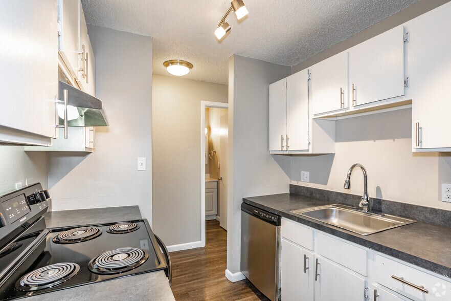 More Photos Of 1852 S Wadsworth Blvd, Lakewood Apartments For Sale