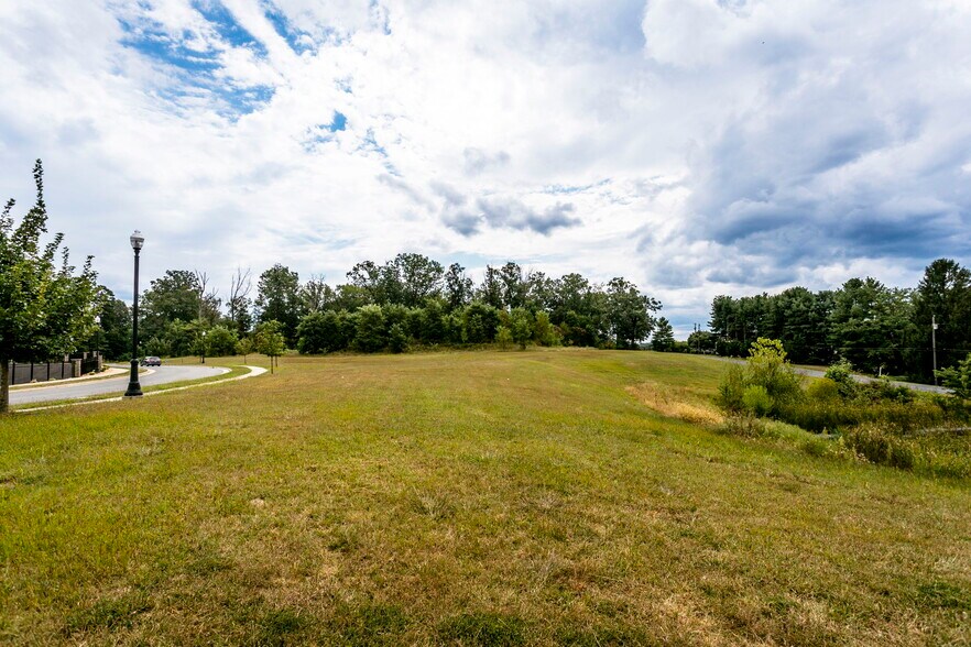 More Photos Of tbd M AND N DRIVE, Rockingham Land For Sale