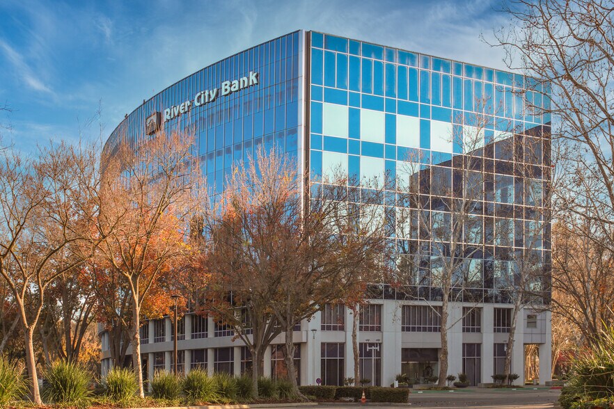 More Photos Of 2495 Natomas Park Dr, Sacramento Office For Sale