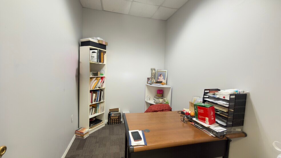 More Photos Of 6110 Bergenline Ave, West New York Storefront Retail Residential For Lease