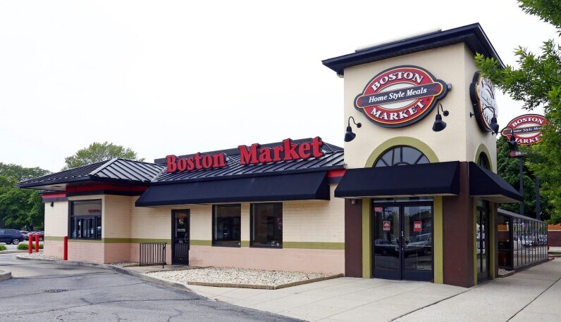 Primary Photo Of 3020 N Ashland Ave, Chicago Restaurant For Sale