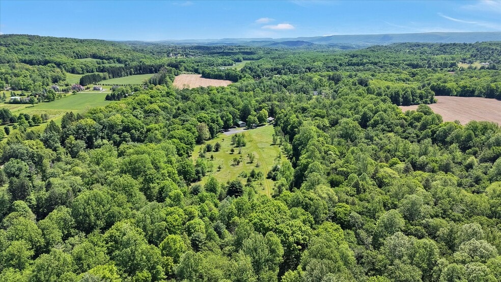 More Photos Of 279 Greenview Dr, Saylorsburg Religious Facility For Sale