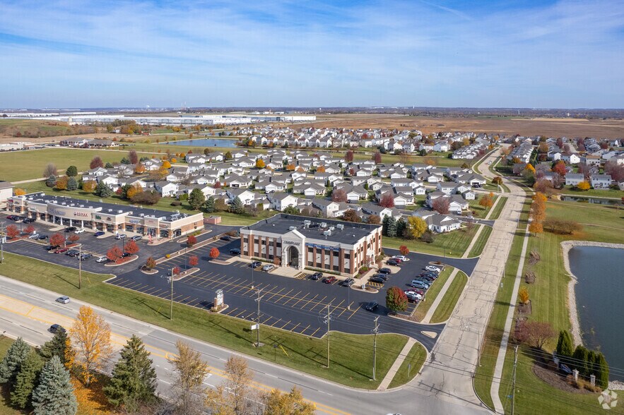 More Photos Of 16151 Weber Rd, Joliet Medical For Lease