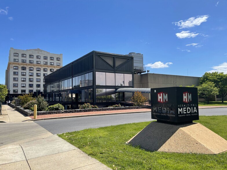 More Photos Of 100 Summit Ave, Hagerstown Office For Sale