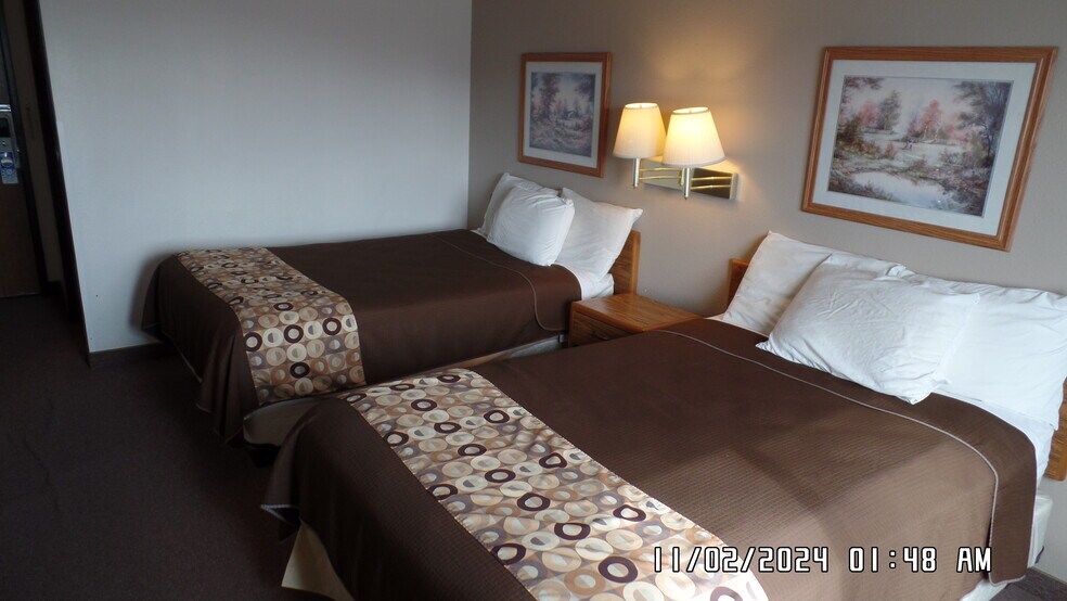 More Photos Of 2100 Fay St, Burlington Hotel For Sale