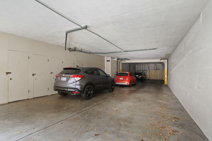 More Photos Of 447 34th Ave, San Francisco Apartments For Sale