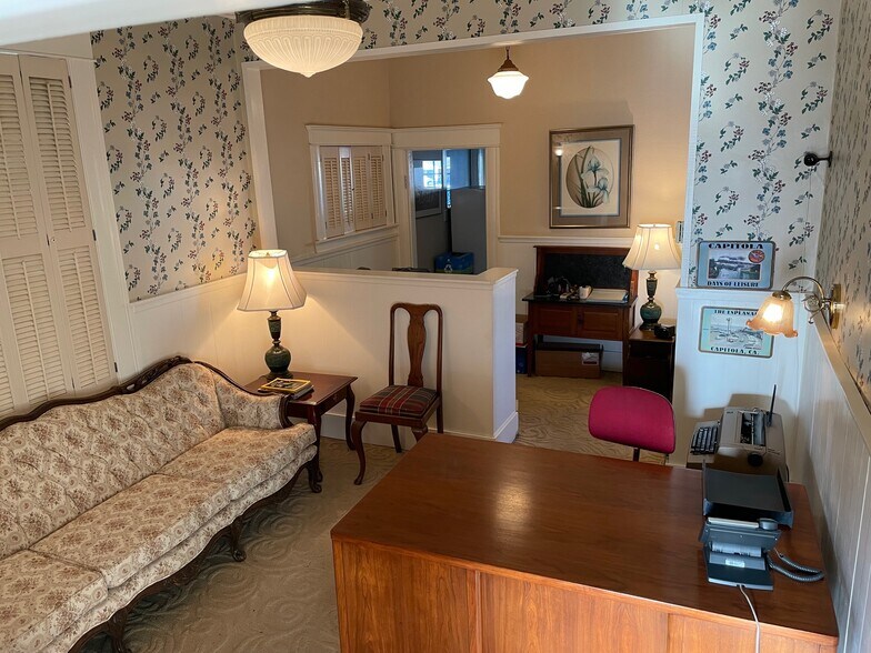 More Photos Of 314 Capitola Ave, Capitola Coworking Space