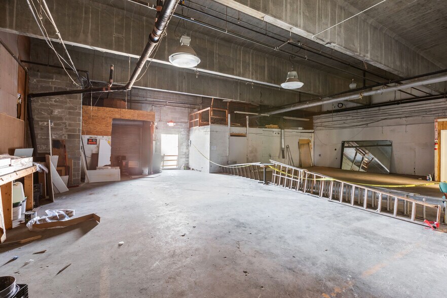 More Photos Of 280 High St, Clinton Department Store For Sale