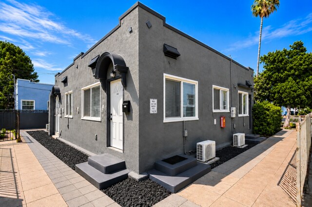More Photos Of 2819 3rd Ave, Los Angeles Apartments For Sale