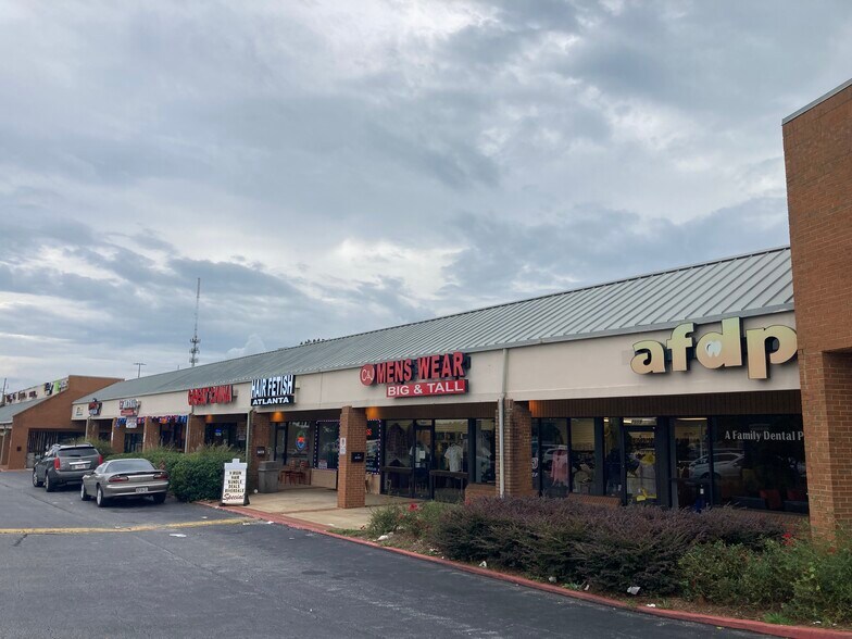 More Photos Of 7520-7587 Highway 85, Riverdale General Retail For Lease